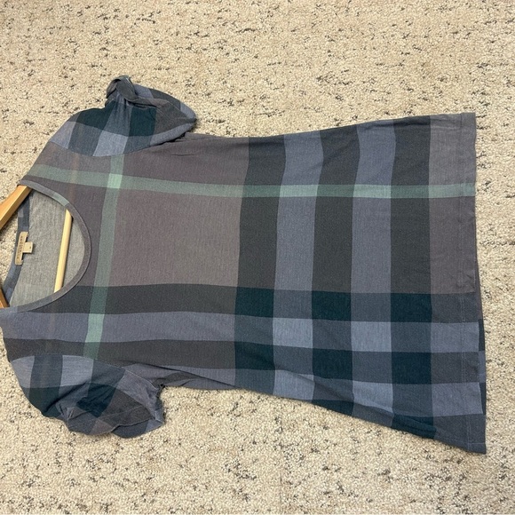 Burberry Brit M Plaid Gray Women's Top- shear effect good used condition - Picture 10 of 14